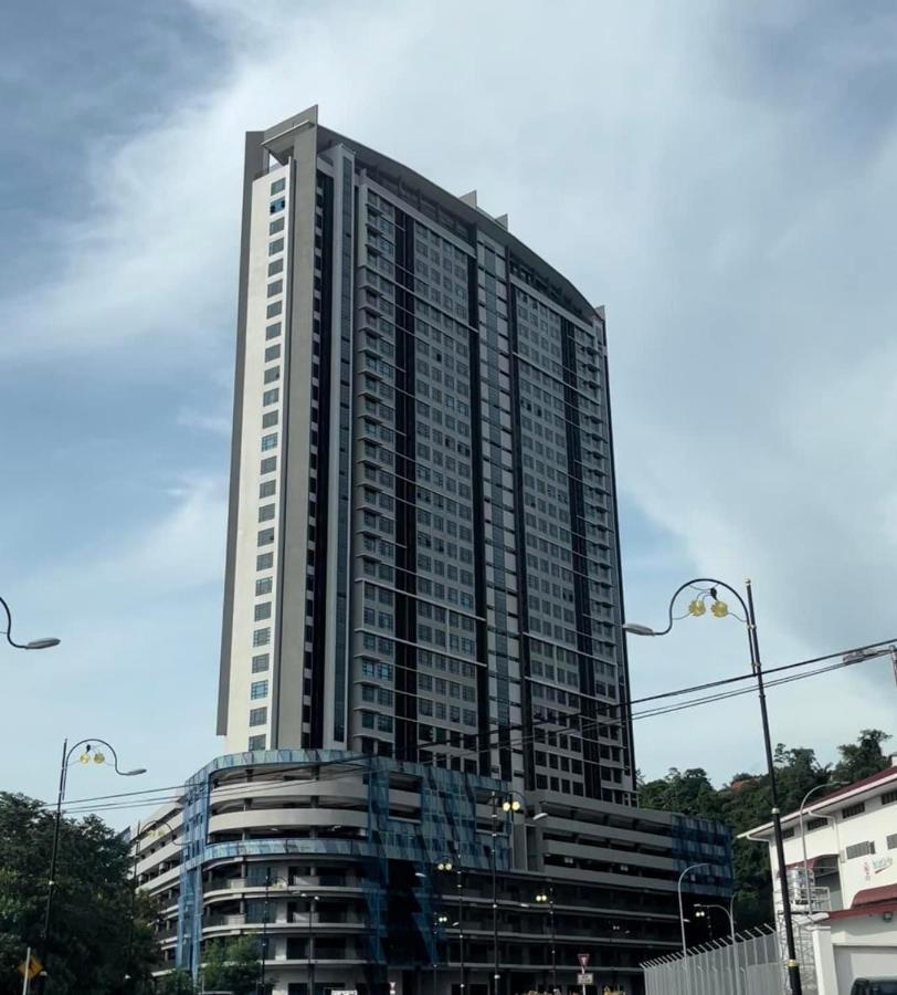 Jesselton Quay Suite By Backyard Kota Kinabalu Eksteriør billede