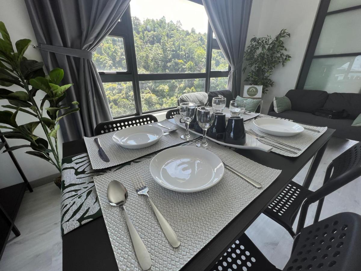Jesselton Quay Suite By Backyard Kota Kinabalu Eksteriør billede